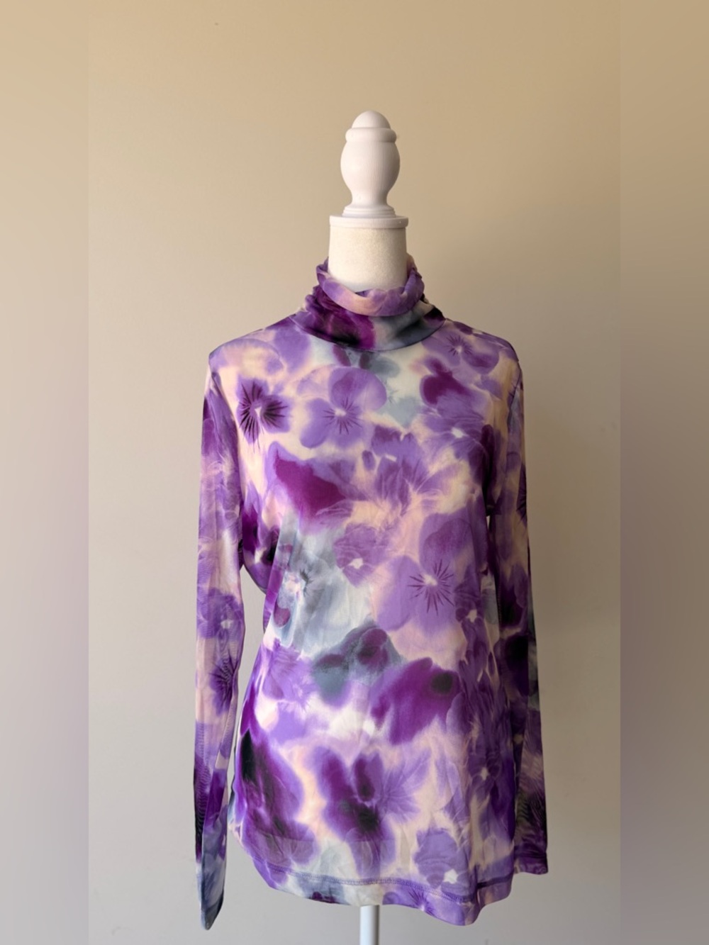 White House Black Market Purple and White Floral Turtleneck Top